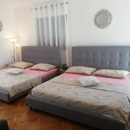 Apartment With Heated Pool And Sea View Traù Esterno foto