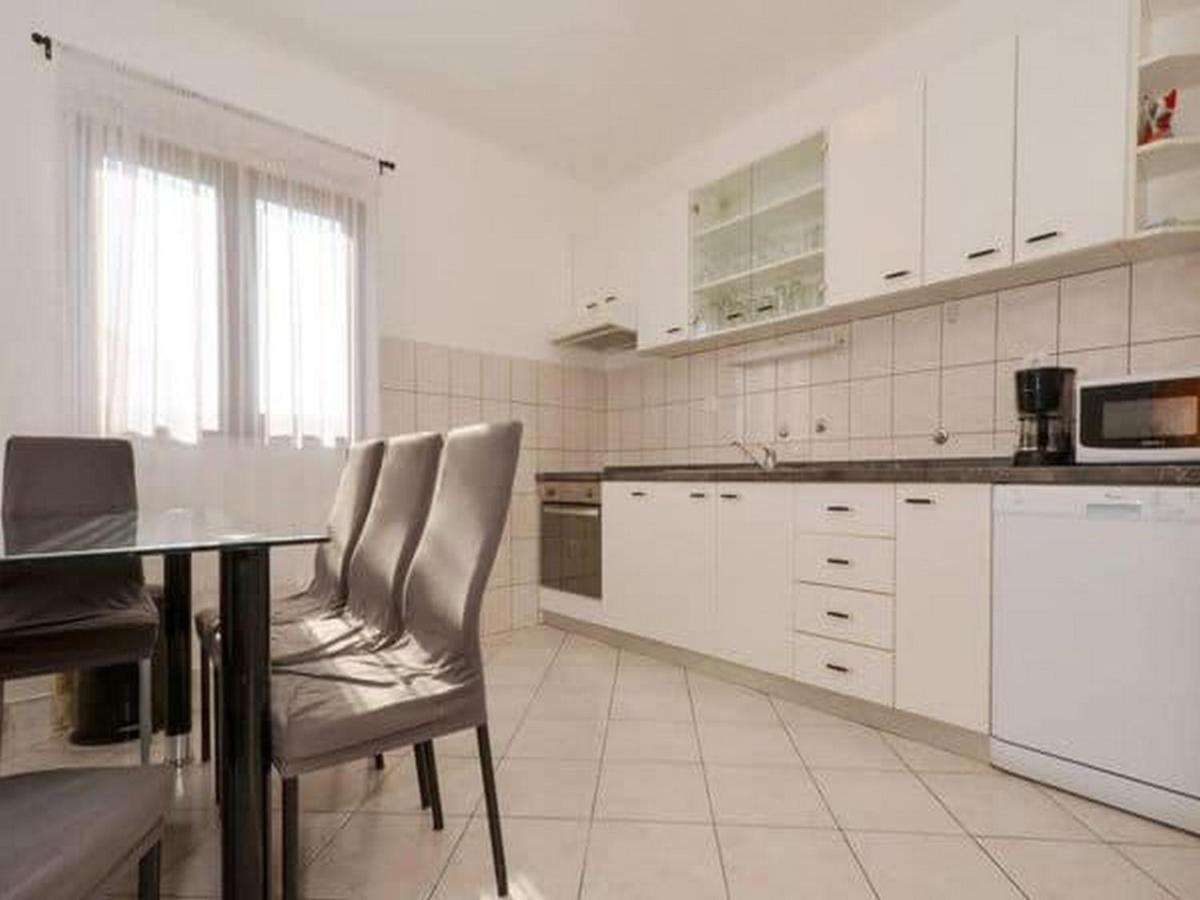 Apartment With Heated Pool And Sea View Traù Esterno foto