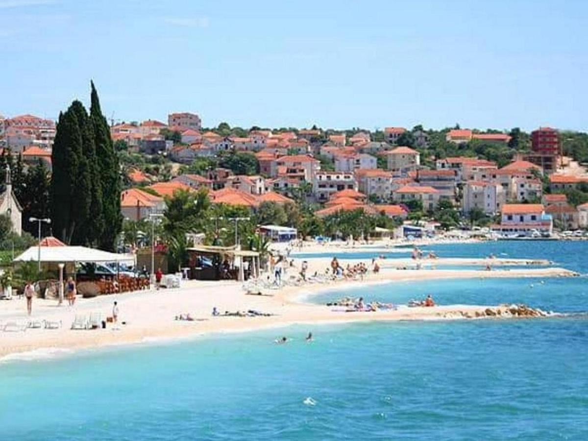 Apartment With Heated Pool And Sea View Traù Esterno foto